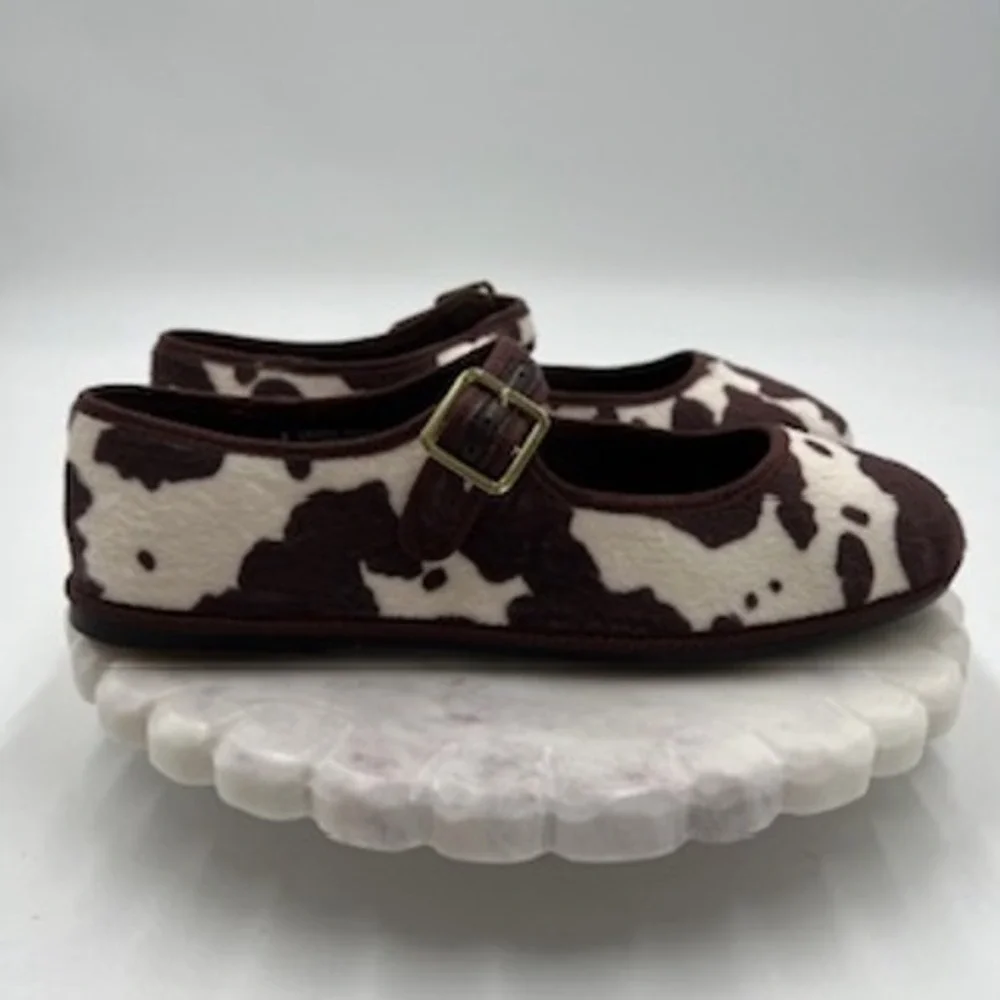 Universal Thread Womens Cow Print Mary Jane‎ Flats Brown White Size 10 NEW